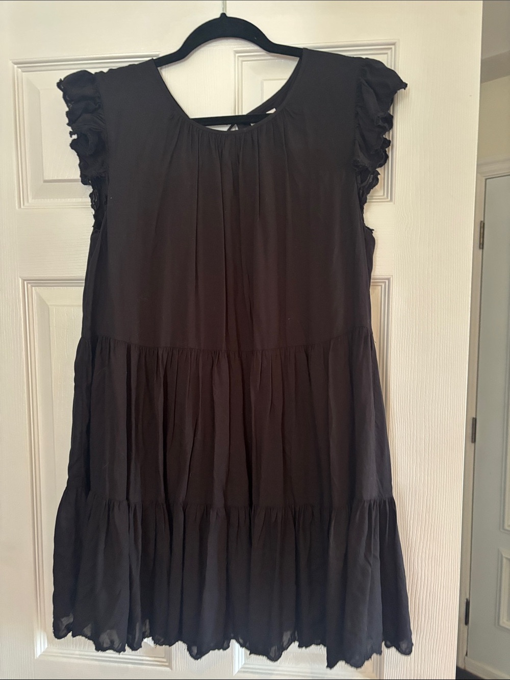 Wilfred Black Ruffle Sleeve Tiered Dress